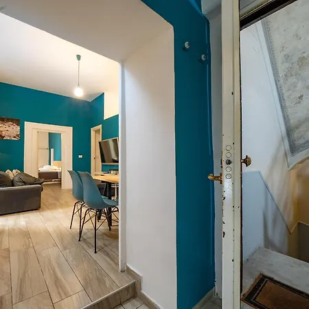 In Flats Toledo * Νάπολη